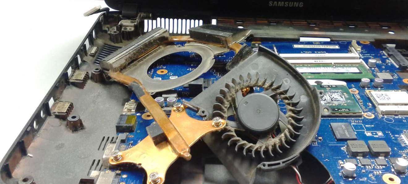 чистка ноутбука Samsung в Ломоносове
