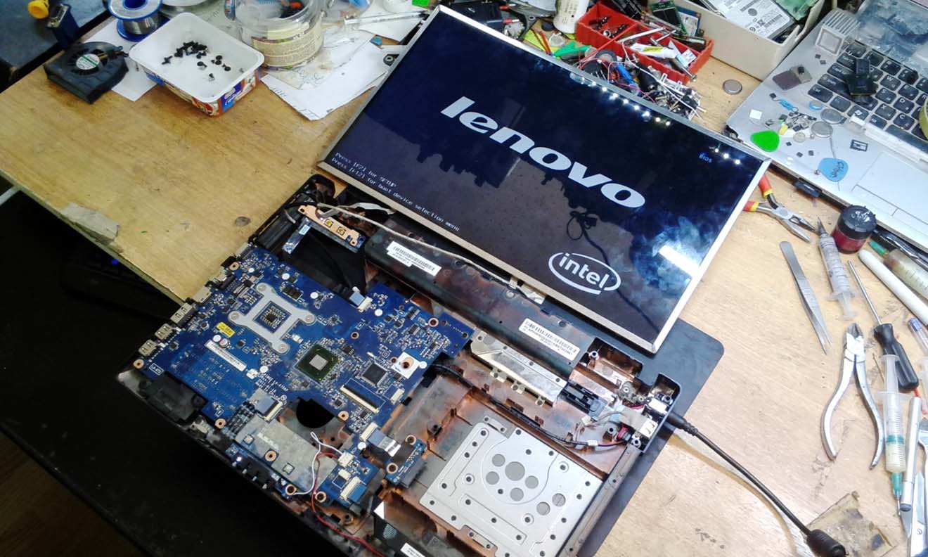 Ремонт ноутбуков Lenovo в Ломоносове