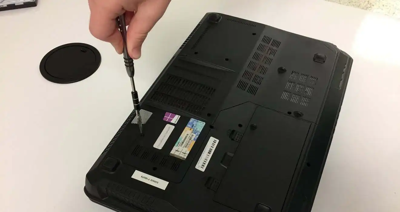 Ремонт ноутбуков Packard Bell в Ломоносове | Сервисный центр