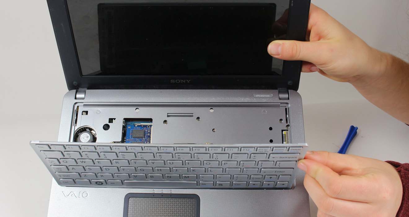 ремонт ноутбуков Sony Vaio в Ломоносове