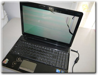 замена матрицы на ноутбуке HP в Ломоносове