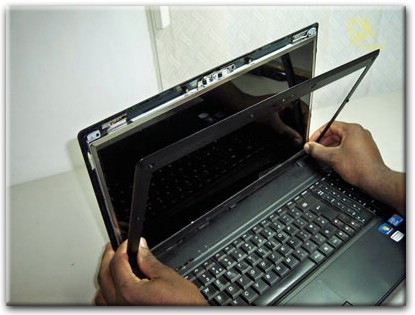 Замена экрана ноутбука Lenovo в Ломоносове